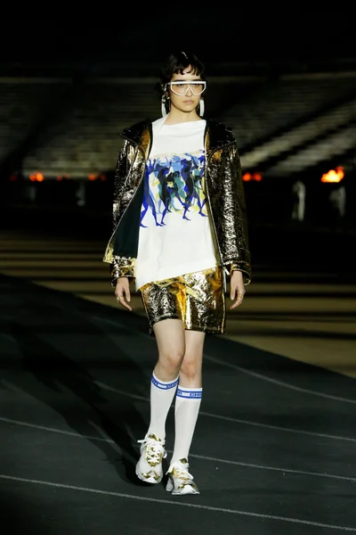 Look 31